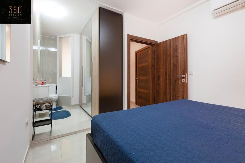 Comfy Apt With Terrace, 5 Mins To Sliema Ferries By 360 Estates Gzira Bagian luar foto
