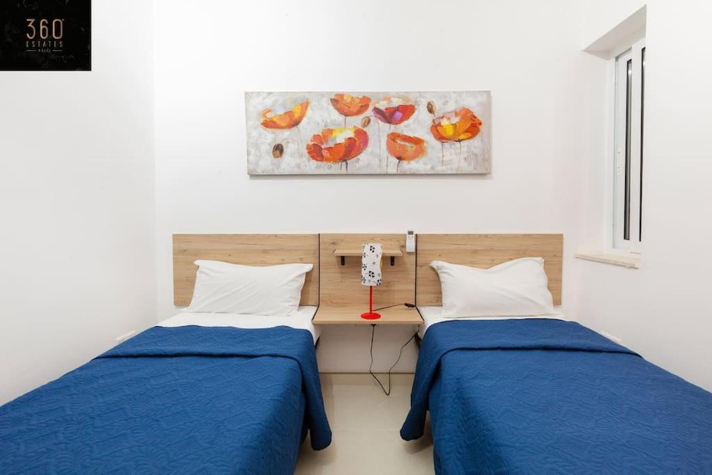 Comfy Apt With Terrace, 5 Mins To Sliema Ferries By 360 Estates Gzira Bagian luar foto